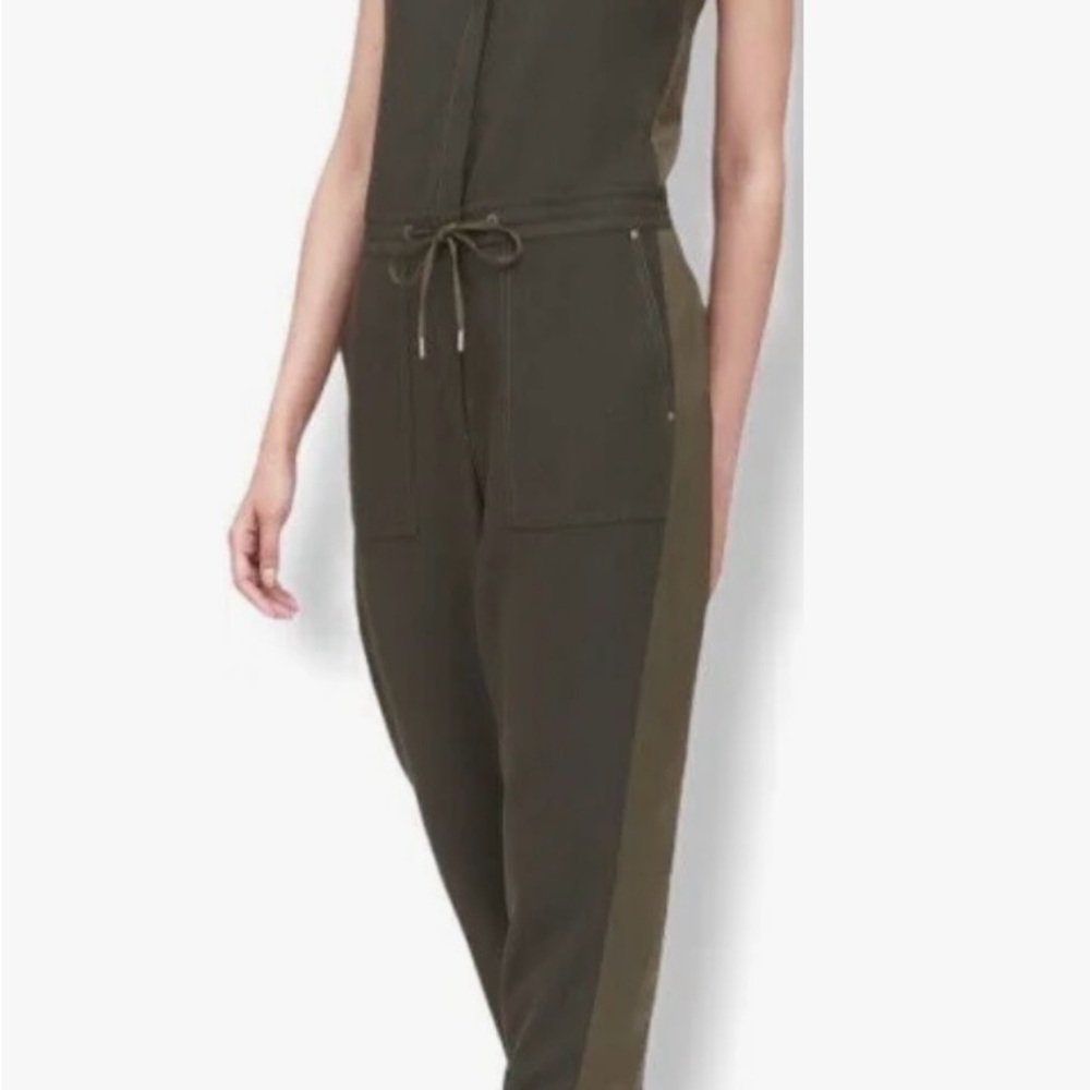 Banana Republic Side Stripe Green Cropped Jumpsuit Size 0